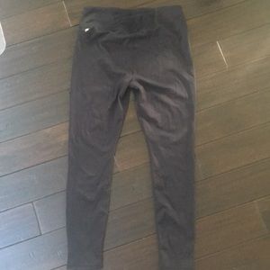 Black Full Length Fabletics Yoga Pants / Leggings